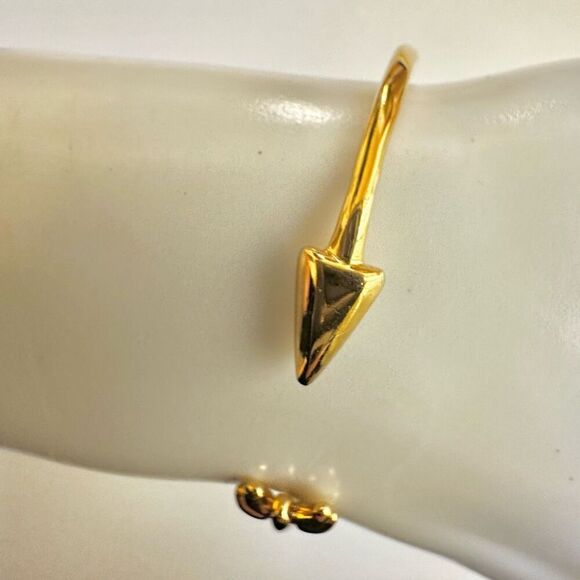 Stella & Dot Gold tone feather open Cuff Bangle bracelet - Picture 3 of 8